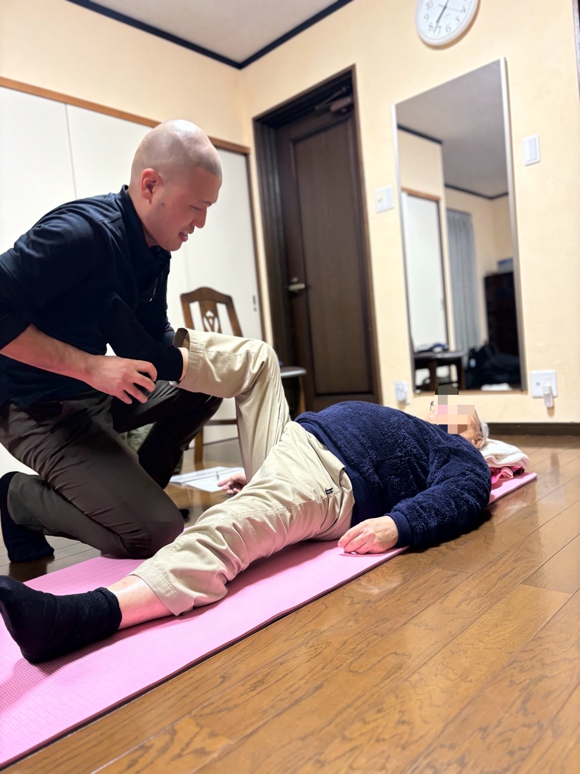 脳梗塞後の自費リハビリに励む世田谷区経堂に在住の70代男性